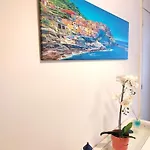 Elegante Centro لا سبيتسْيا